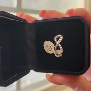 Phi Sigma Sigma Infinity Ring